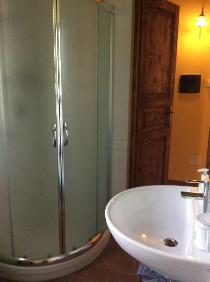 B&B Casalnovo カステルヌオーヴォ・マグラ
