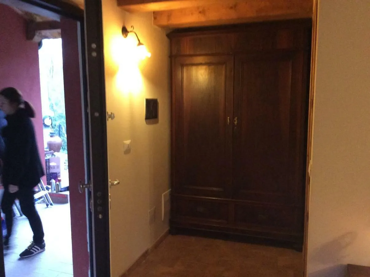 B&B Casalnovo カステルヌオーヴォ・マグラ 3*,  イタリア